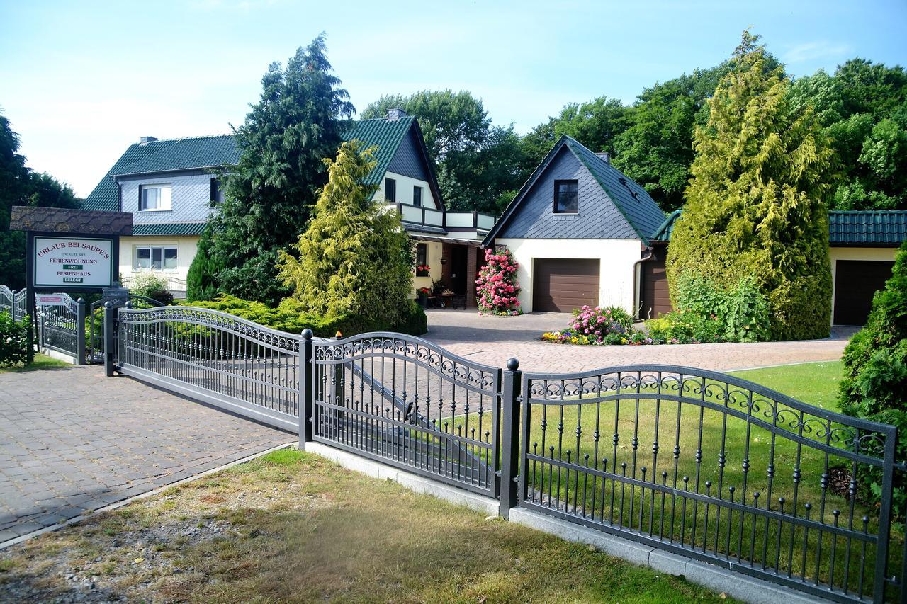 Ferienwohnung 2 Bei Familie Saupe Schaprode Exteriér fotografie